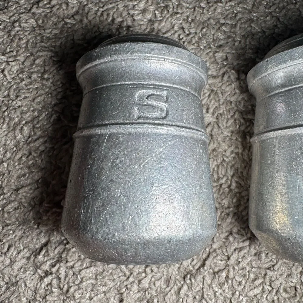 Vintage 1973 Duracast Pewter Salt and Pepper Shakers Set DC6300 DC6301 Retro